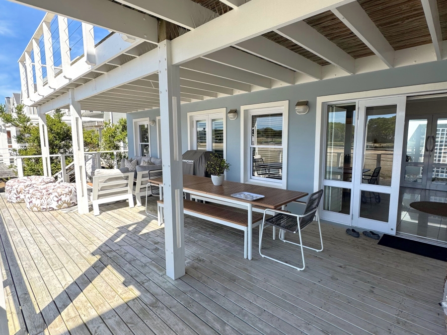 To Let 3 Bedroom Property for Rent in Thesen Islands Western Cape